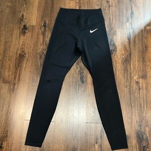 Black Nike leggings size medium